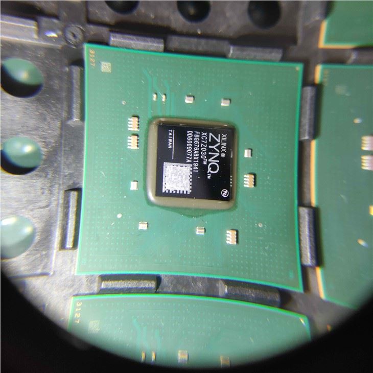 Komponen Elektronik STM32F103VET6 Asal